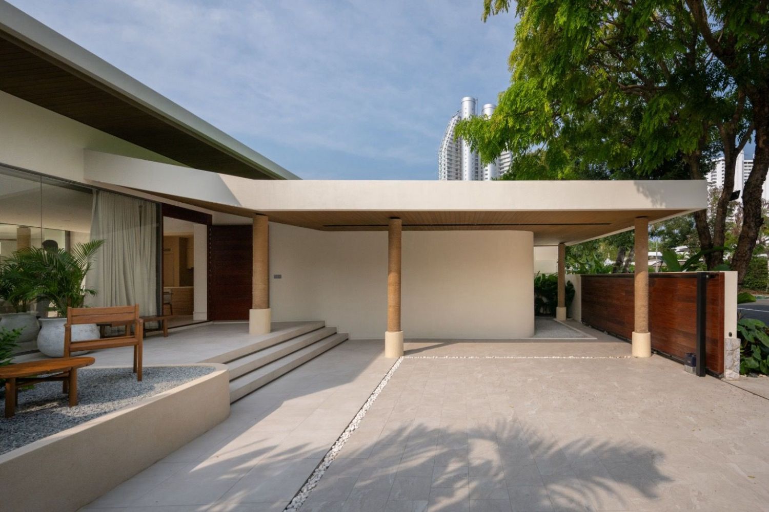 Luxury Resort for Sale in Huay Yai Pattaya | 13.3 Rai | Boutique Resort with Villas & Bungalows | Prime Investment Opportunity - photo 5