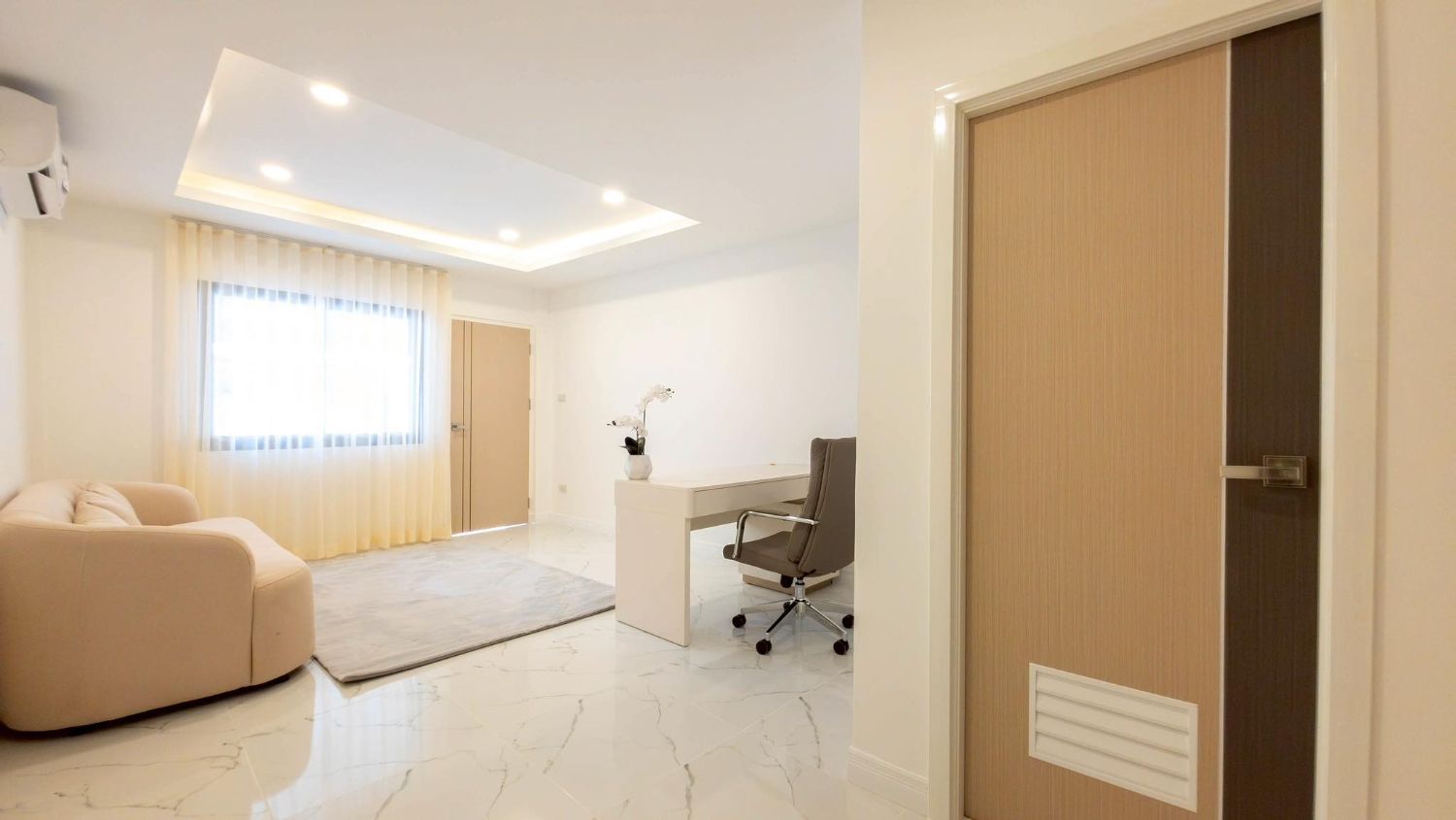 Lumpini Wongamat – One Bedroom for Sale | 1.49 MB (All-in, Transfer Included) - photo 7