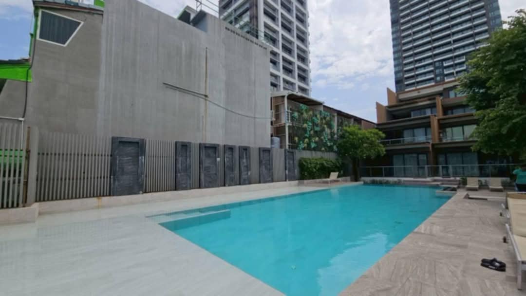 🏡💖 Luxurious detached house in a prime location in the Pattanakarn area, near Thara Pattanakarn & Phoenix International Schools. - photo 3
