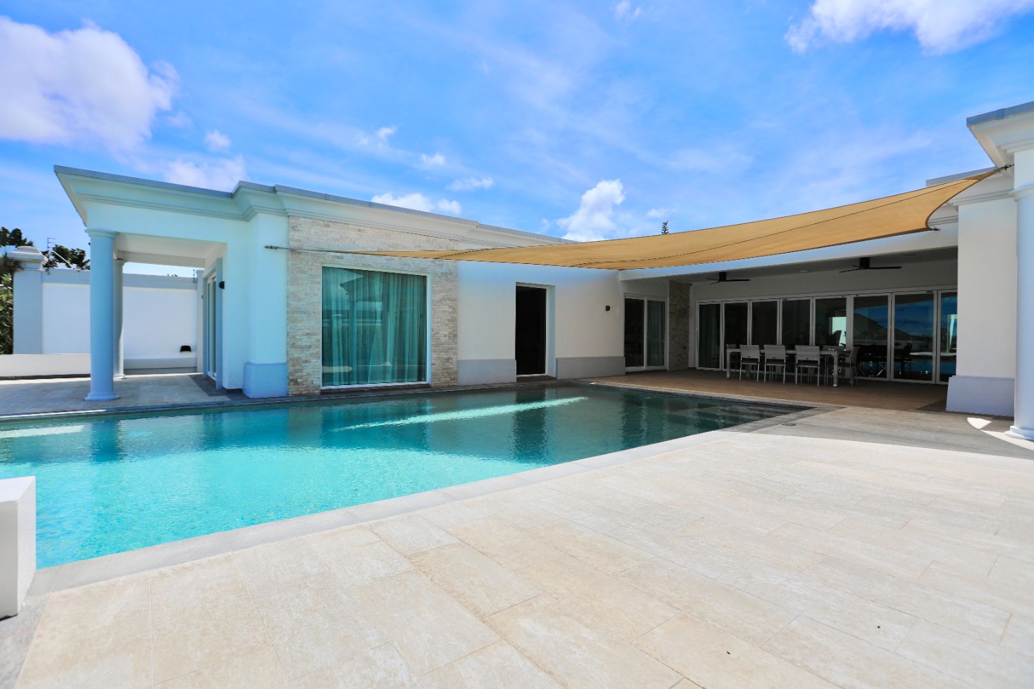 Condo for sale: Dusit Grand Park 1 Pattaya – 2 bedrooms, pool view, large unit, 62 sq m, only 3.85 million baht!” - photo 2