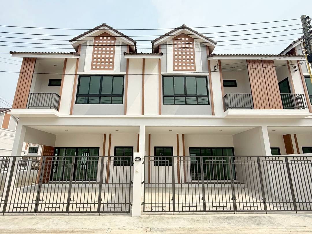 🌴✨ Pattaya 5 Pool Villa, Huai Yai | Luxurious corner house with private pool with rental contract✨🌴