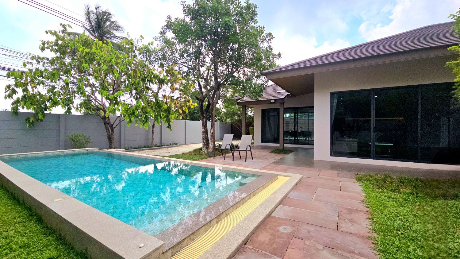 Condo for sale AERAS Beachfront Jomtien by the sea, partial sea view - photo 5