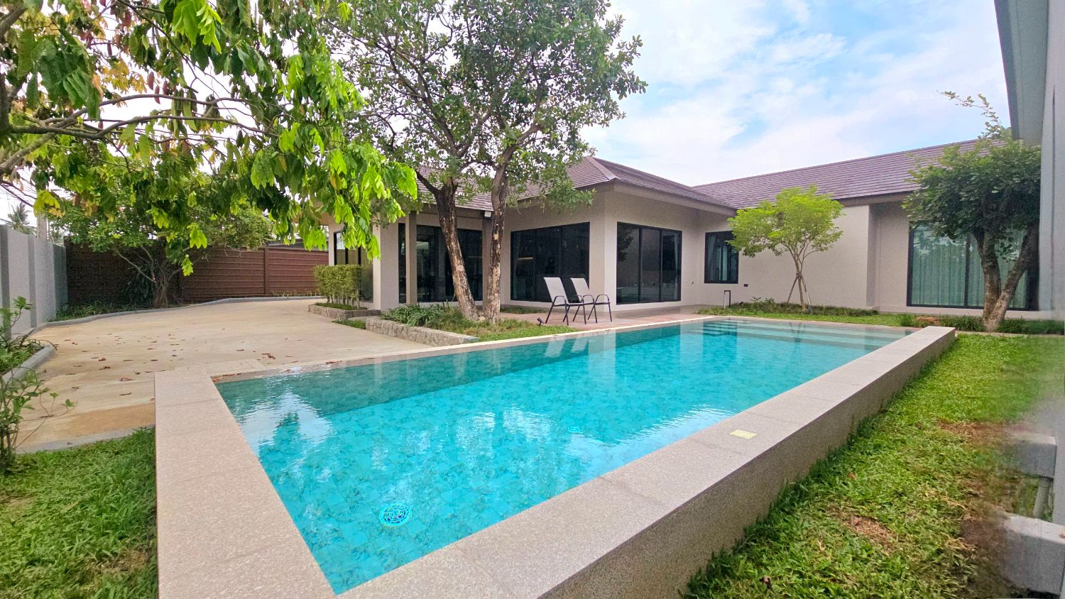 Condo for sale AERAS Beachfront Jomtien by the sea, partial sea view - photo 6