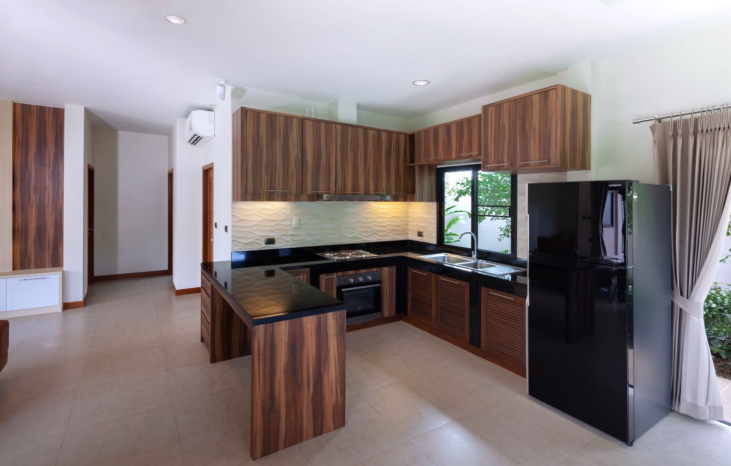 Zensiri Townhome Tung Klom-Ta Man near Thara Phatthana International School - photo 6