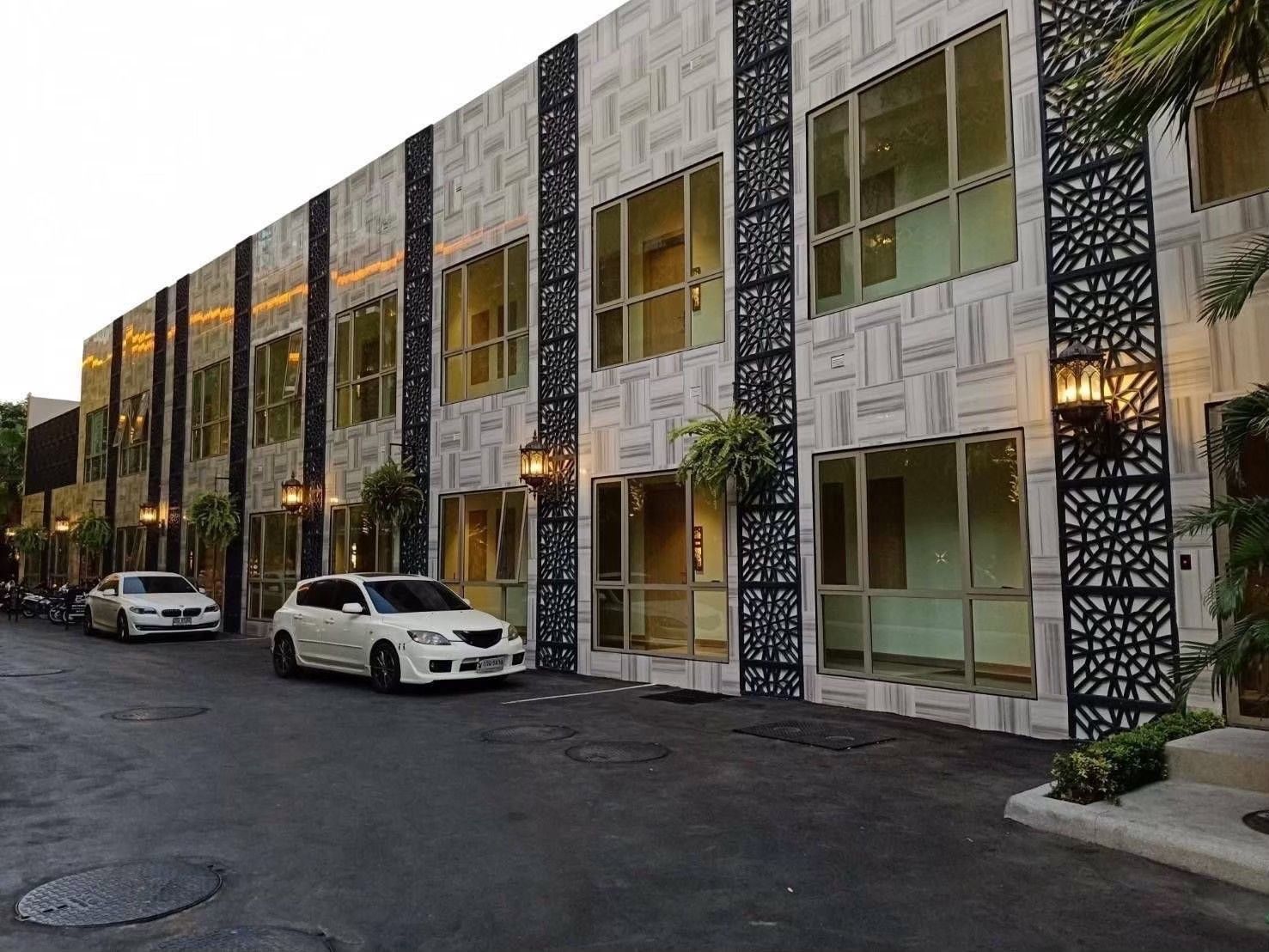 For sale condo Cetus Beach Front Jomtien Sea View Foreign Quota pattaya