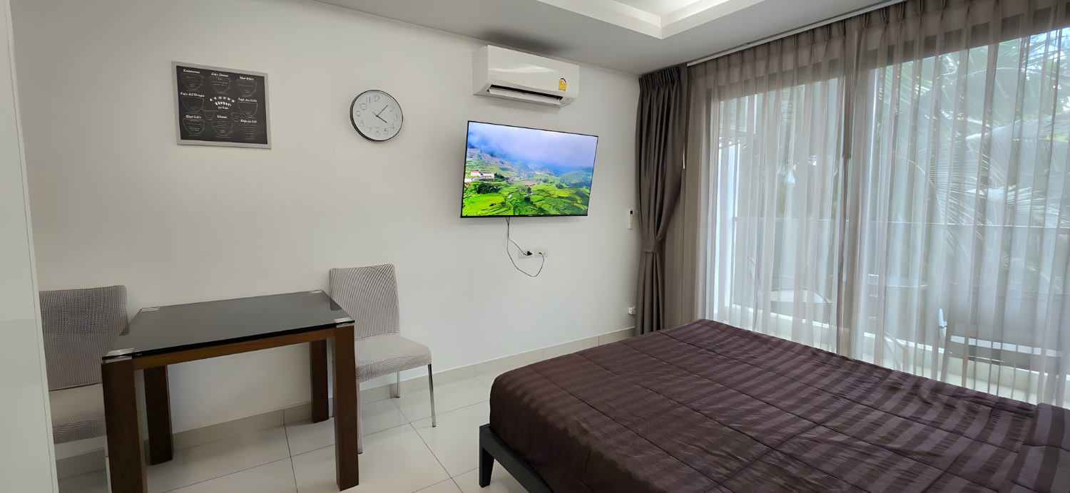 The Panora Pratamnuk, a luxury condo on Pratumnak Hill  fully furnished, only 200 meters from the sea. - photo 3
