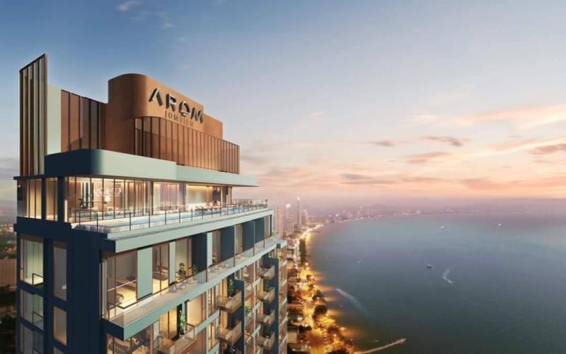 Direct from the owner Luxury beach front Arom Wongamat Sea view and pool view  Foreigner quota Private elevator On 6floor Na Klue Pattaya
