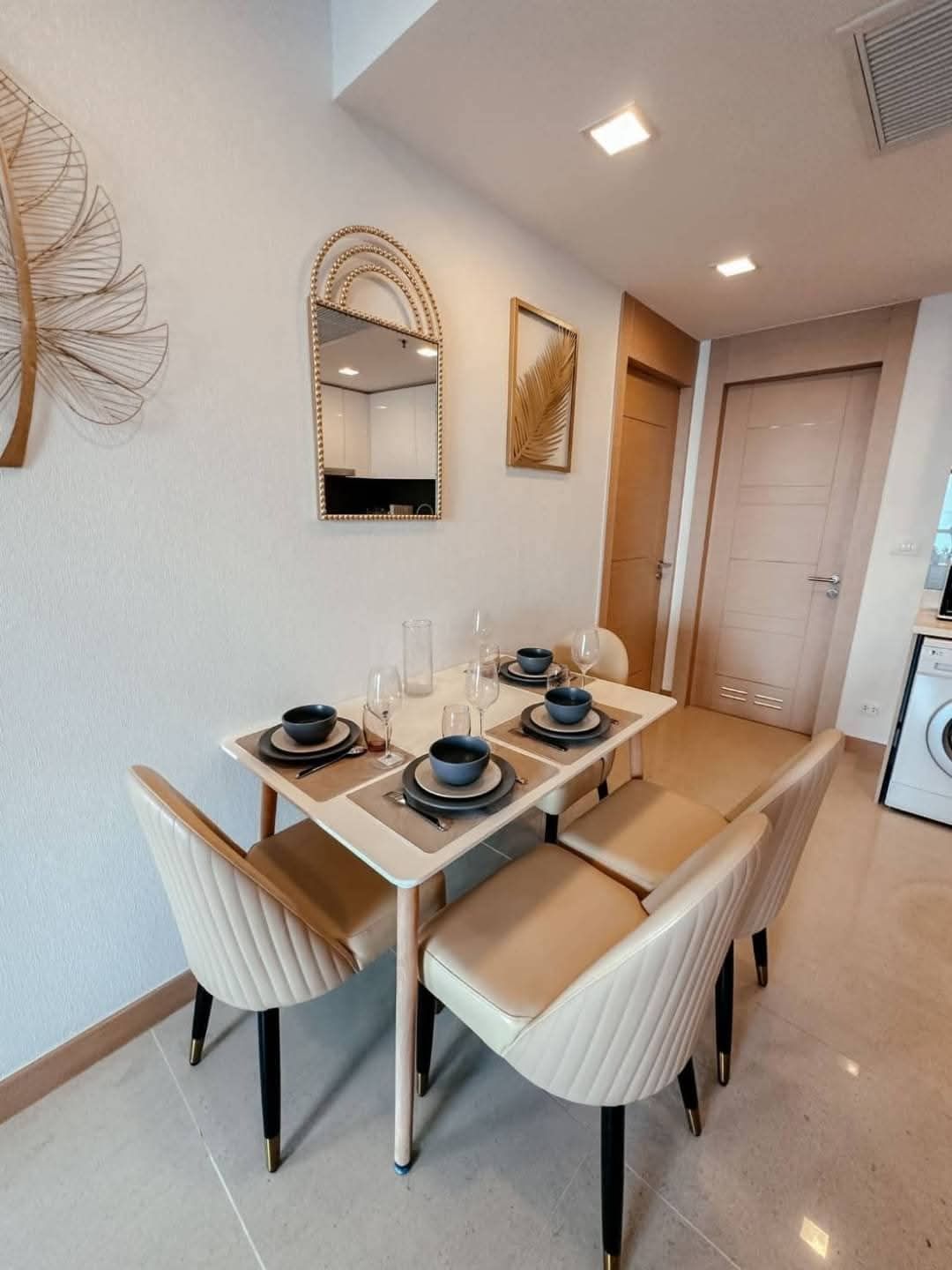 Condo for sale at The Palm Wongamat Beach, Pattaya. Foreigner quota. Sea view rooms starting at just 4.28 million baht. - photo 5