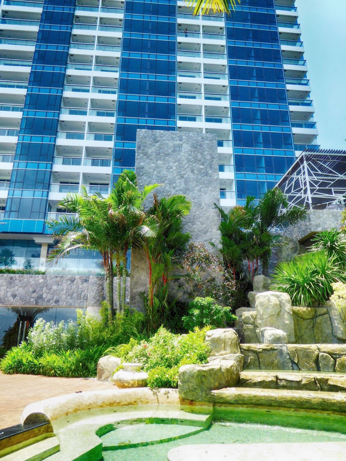 Condo for sale at The Palm Wongamat Beach, Pattaya. Foreigner quota. Sea view rooms starting at just 4.28 million baht. - photo 17