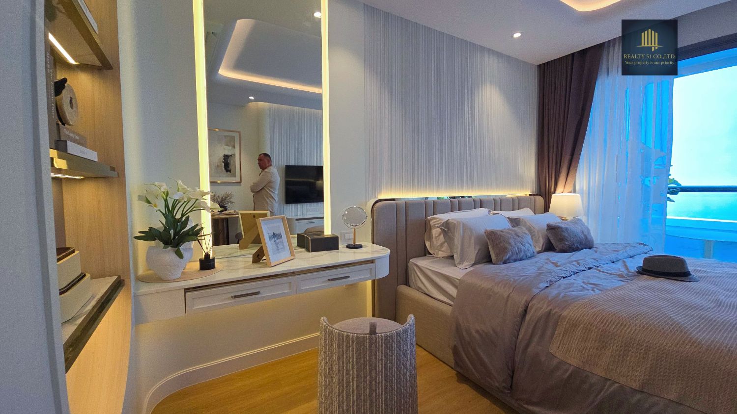Private Luxurious waterpark amenities and panoramic ocean view  Jomtien Beach. "Sea Spire,"Pattaya. - photo 3