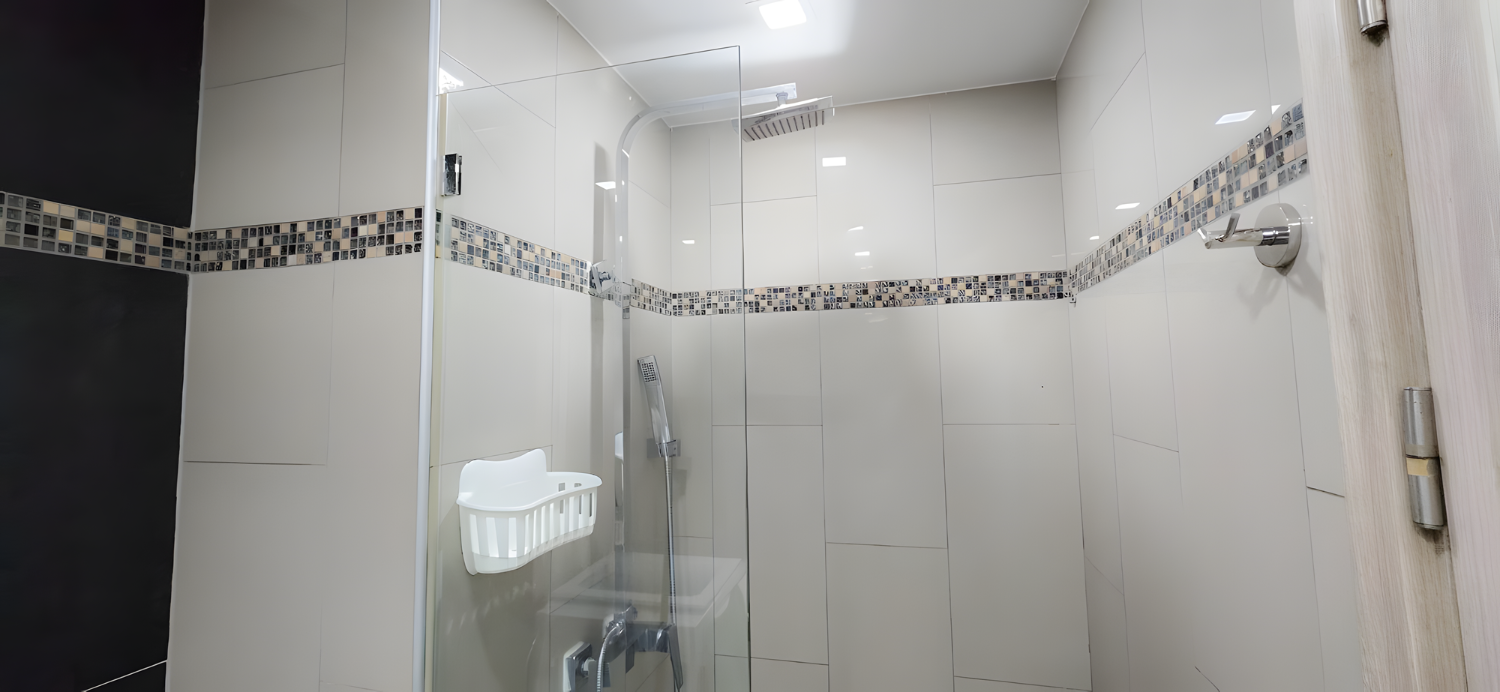 Pool view with fully furnished Water Park Condominium Pratumnak Pattaya Park - photo 11