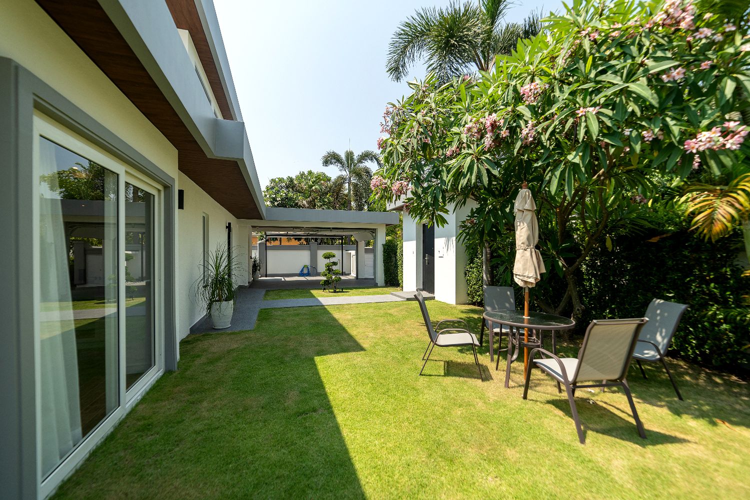 Siam Royal View Villa Melina Single house for sale with swimming pool, Pattaya, fully furnished, ready to move in - photo 5