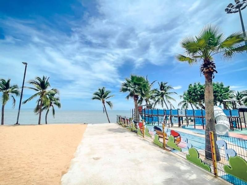 🔥 INVESTOR HOT DEAL – 2BR CORNER | BEACHFRONT | 11.9 MB 🔥 📍 Arom Jomtien Pattaya – Prime Jomtien Beachfront - photo 2